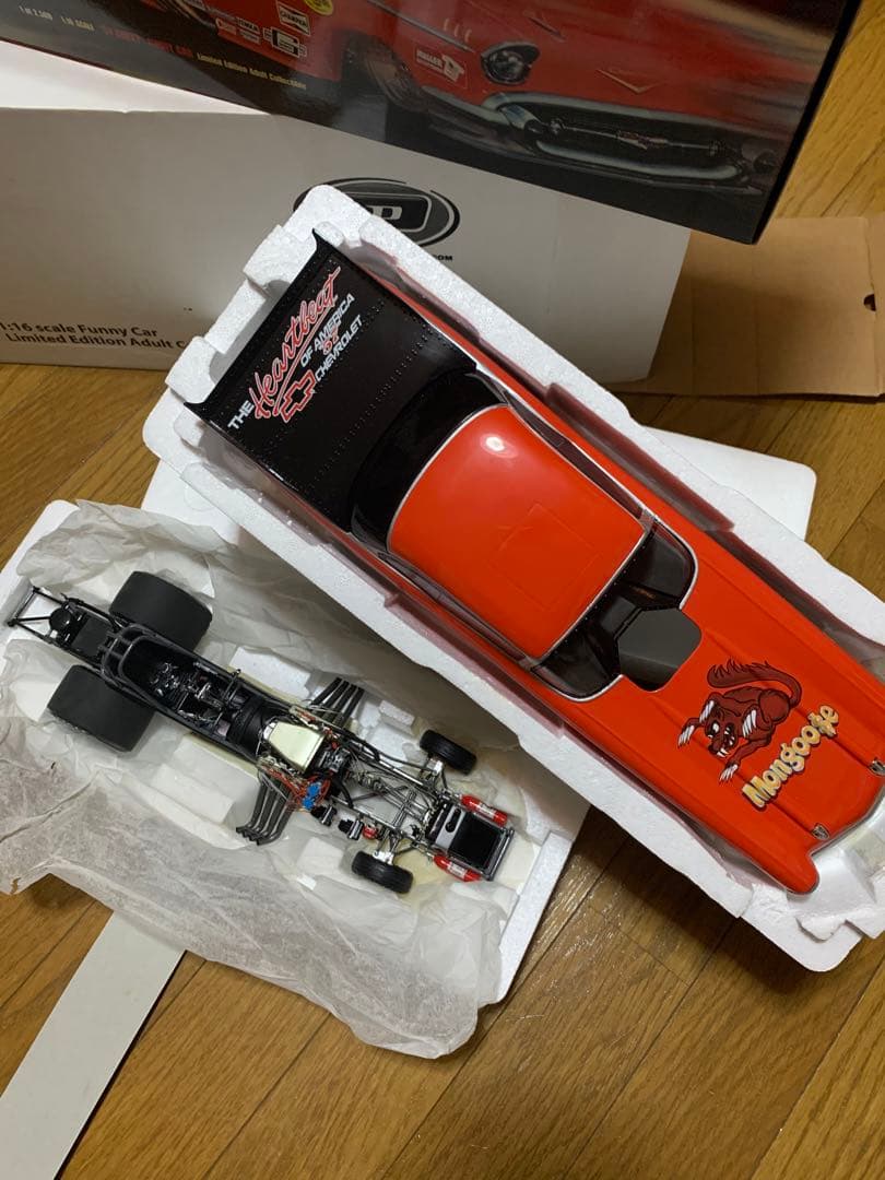 ミニカー 1:16 Tom Mon McEwen 57 Chevy NHRA
