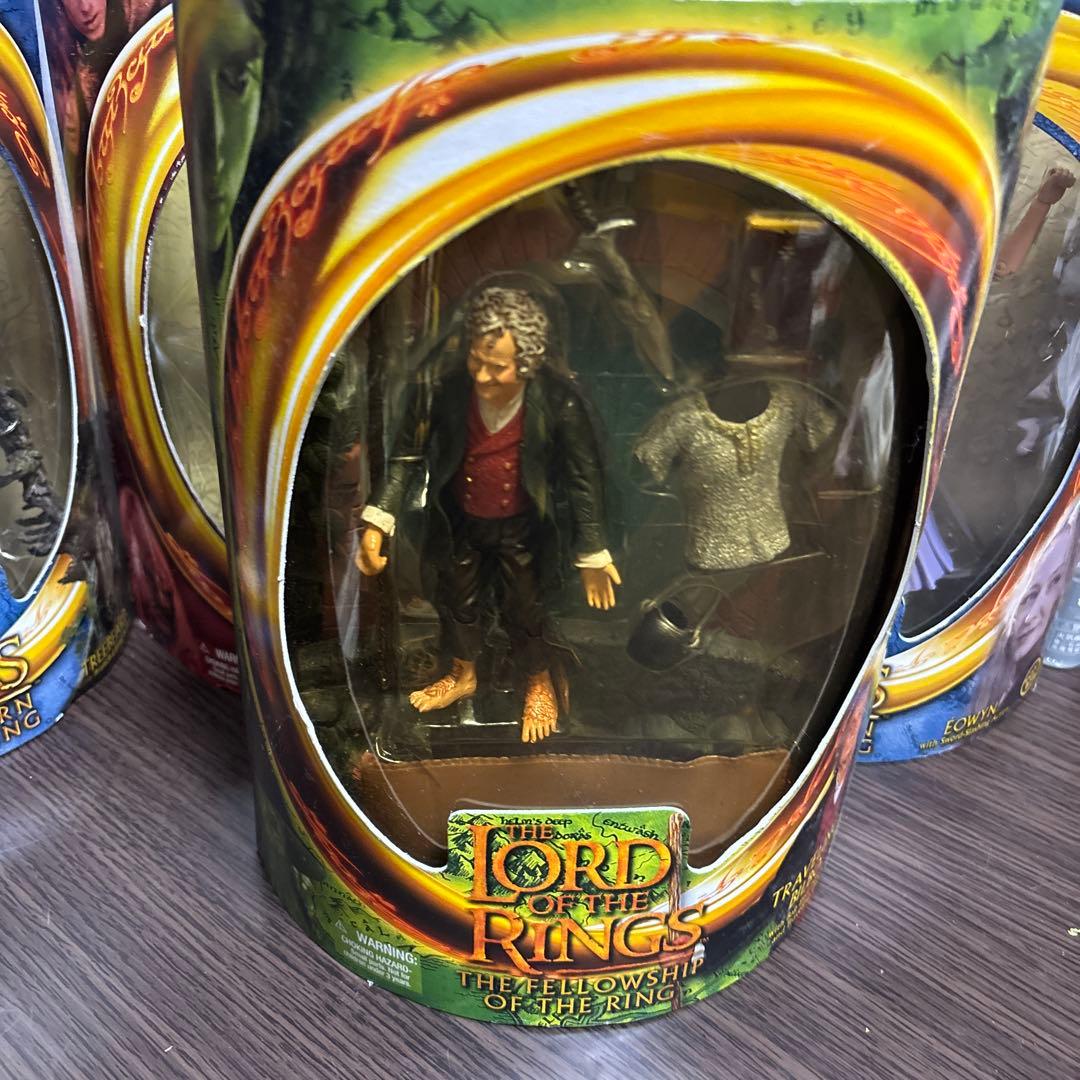ロードオブザリング　フィギュア4つセット