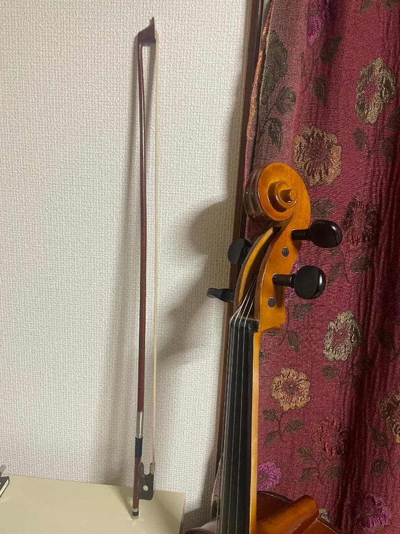 STAGG フルサイズ ハンドメイド チェロ 弓付き (ケースなし)