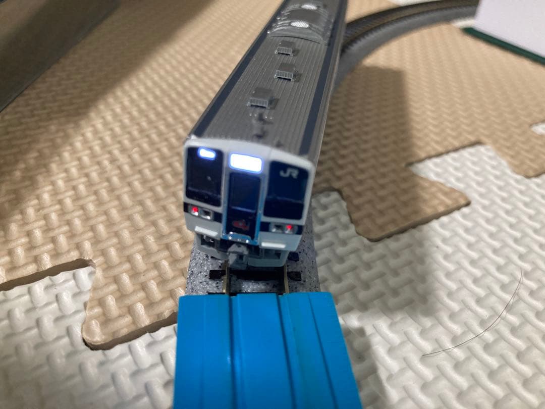 719系0番台あかべぇ+起き上がり小法師塗装