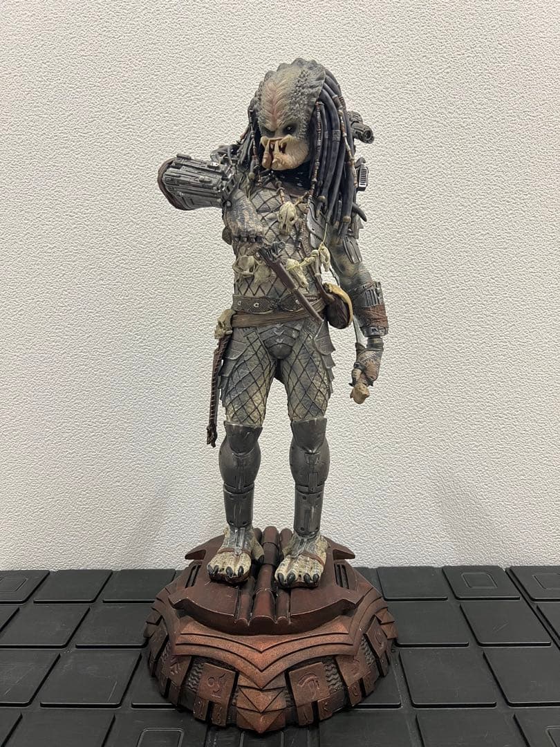 PREDATOR フィギュア