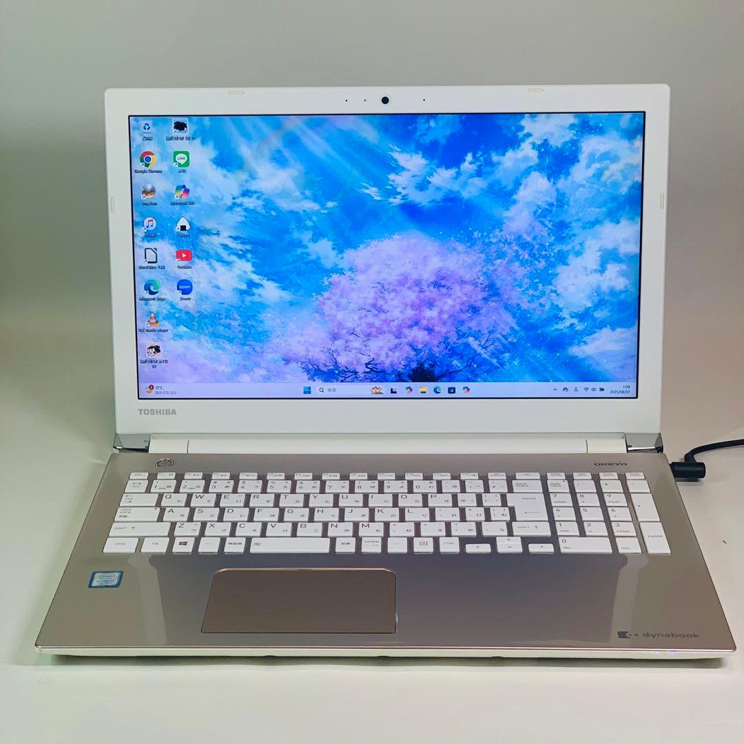 Core i7✨SSD1TB✨32GB✨カメラ✨東芝✨ゴールド✨ノートパソコン