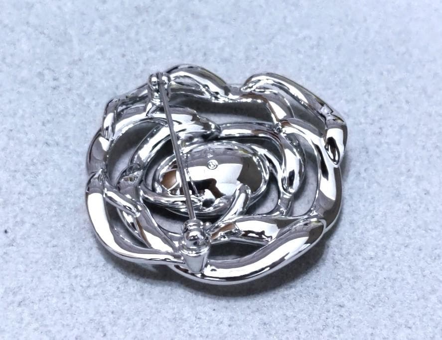 スワロフスキーBarret　ブローチ ブルー　ロジウムプレート　箱付　40936