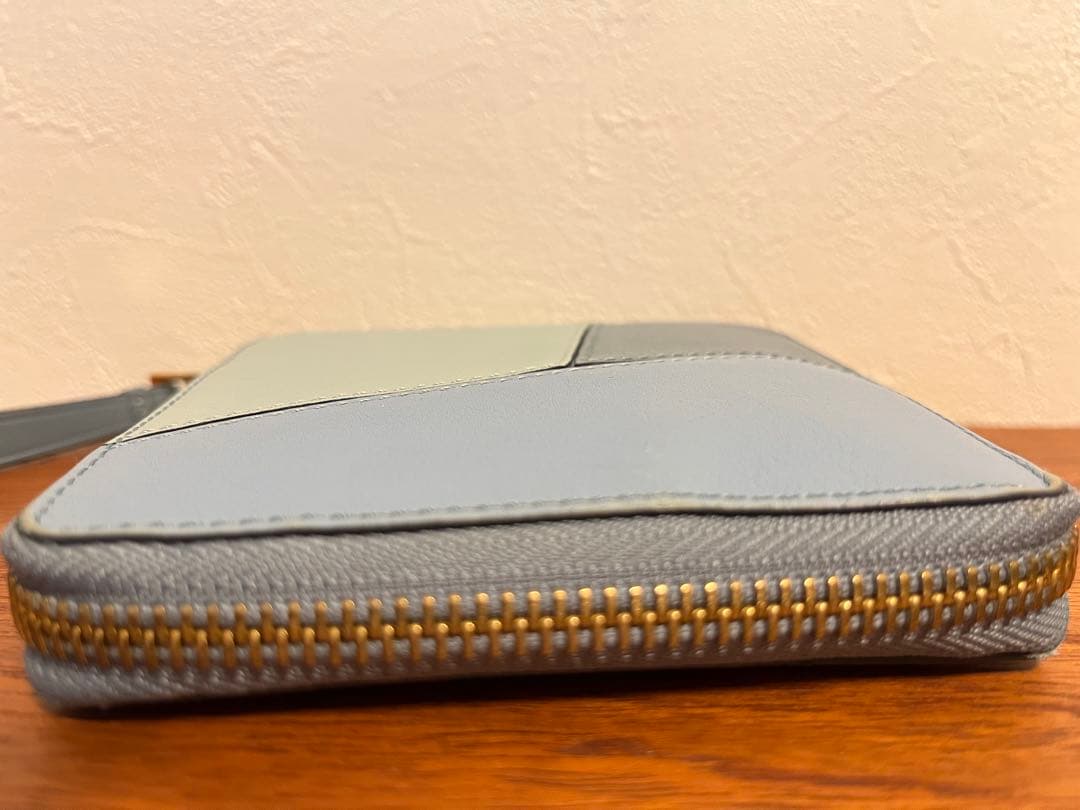 [miku(’-’*)♪ ] LOEWE 二つ折り財布