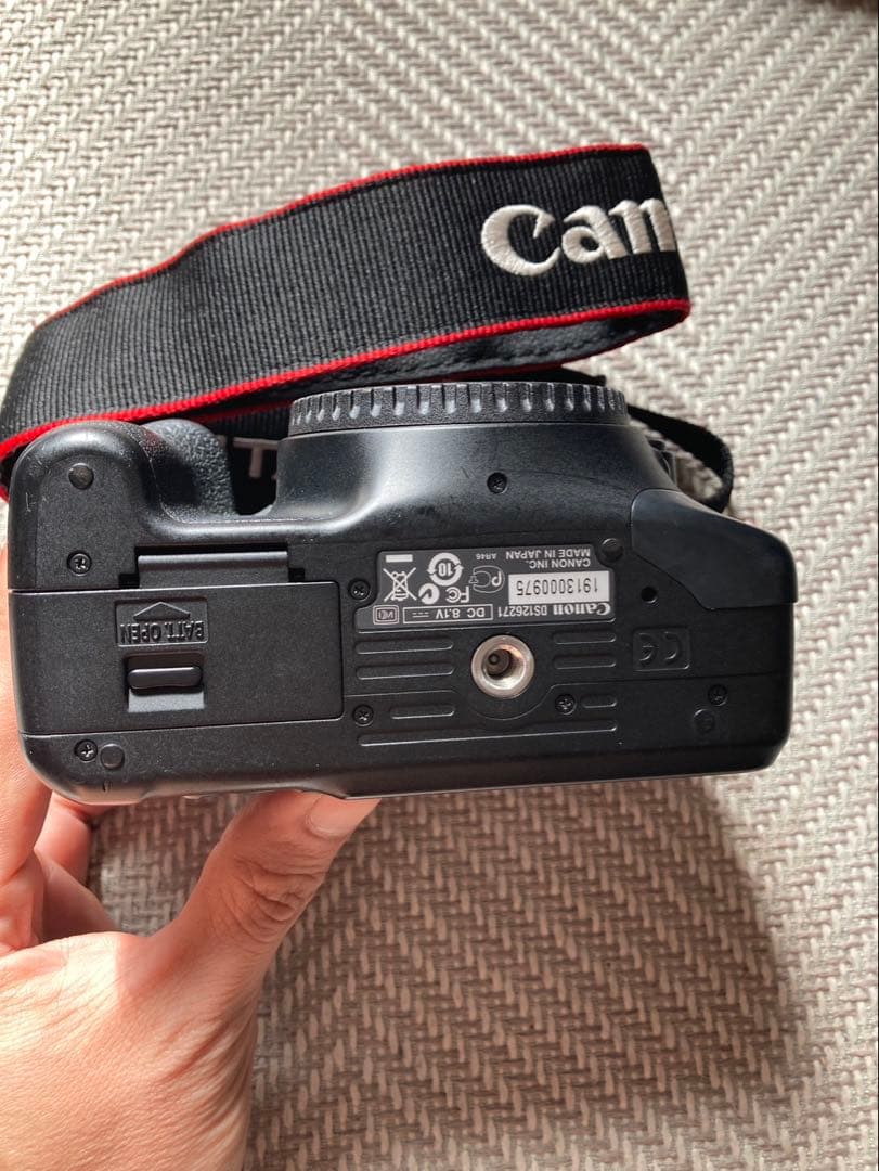 フィルムカメラ Canon EOS Kiss X4 EF-S 18-135mm