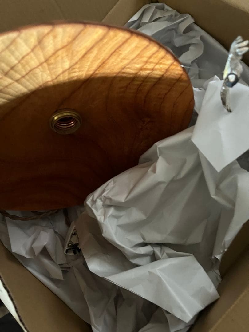 作家　 木製ペンダントライト 小鳥の装飾　工房はーべすと　鳥