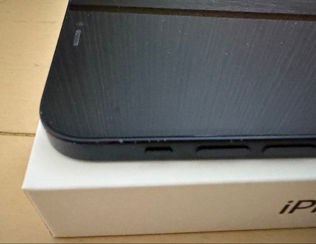 Apple iPhone 12 ブラック 本体のみ