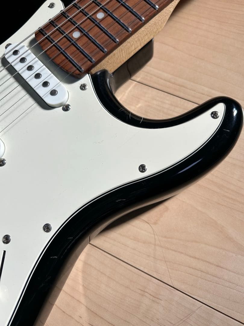 エレキギター　triumph sonic Master