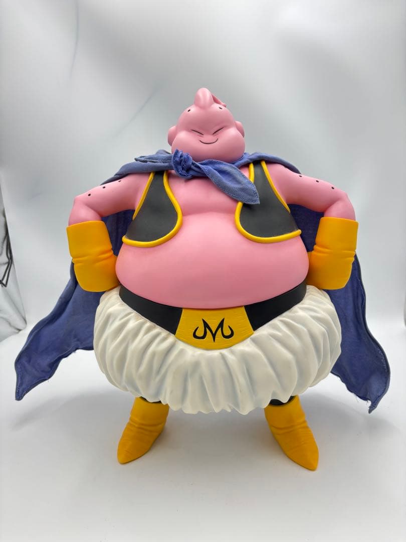 ドラゴンボール　ギガンティックシリーズ　魔人ブウ フィギュア