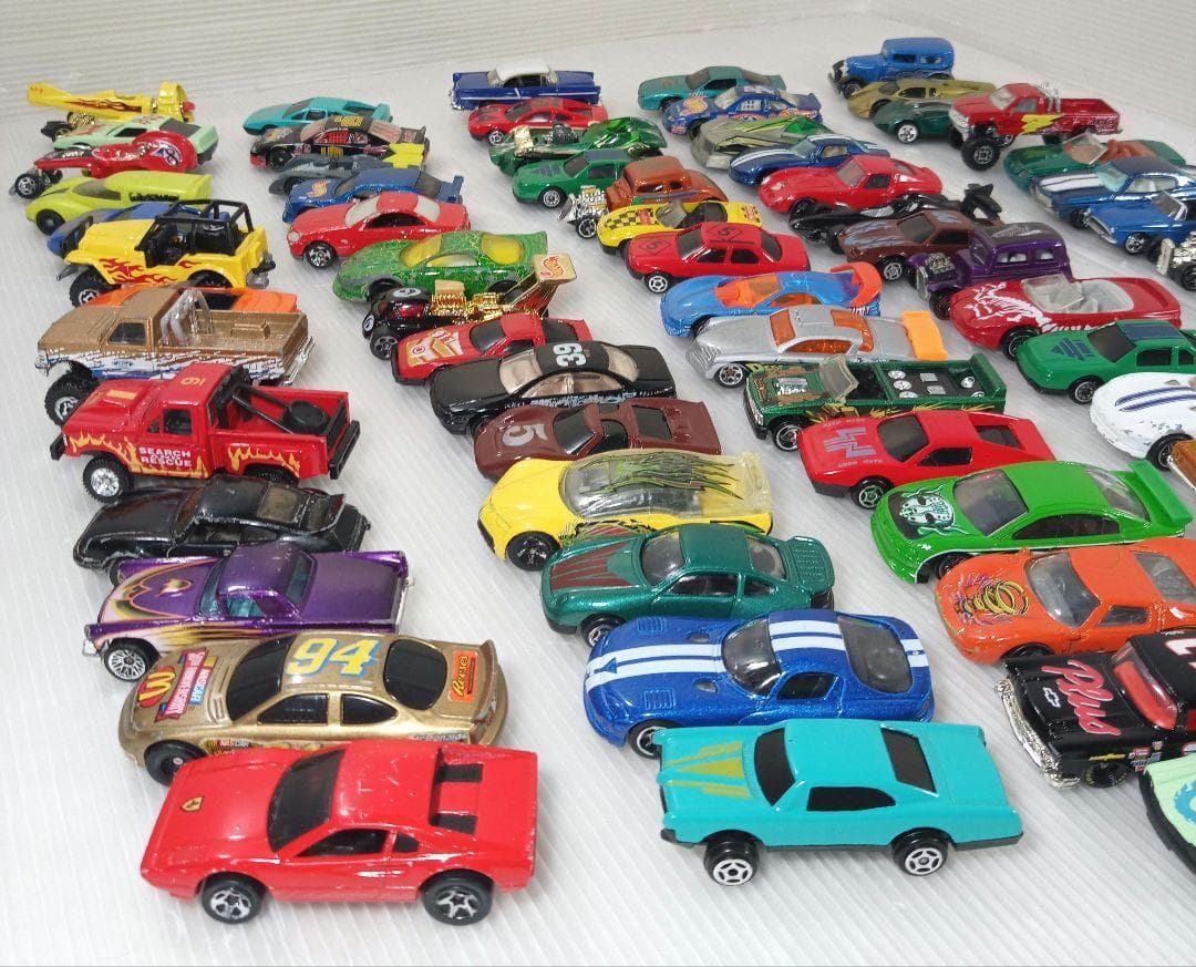 ホットウィールケース＋ミニカー75台