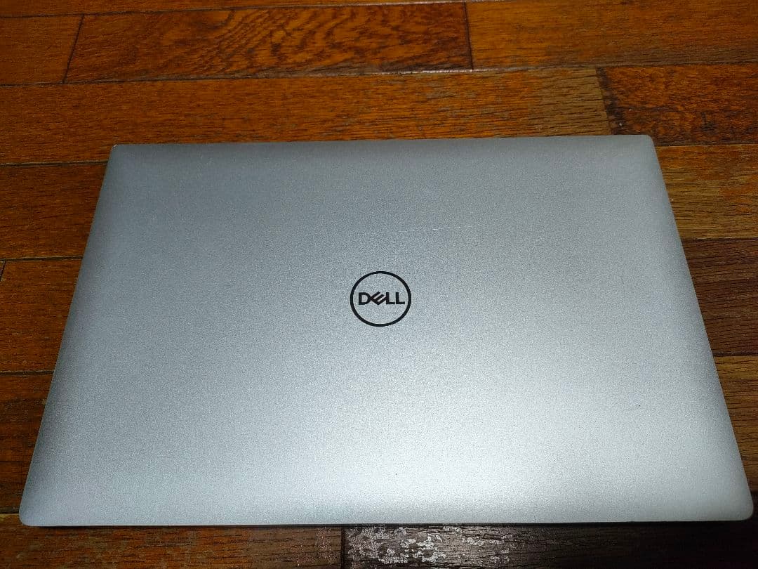 DELL Precision 5540 4Kタッチパネル