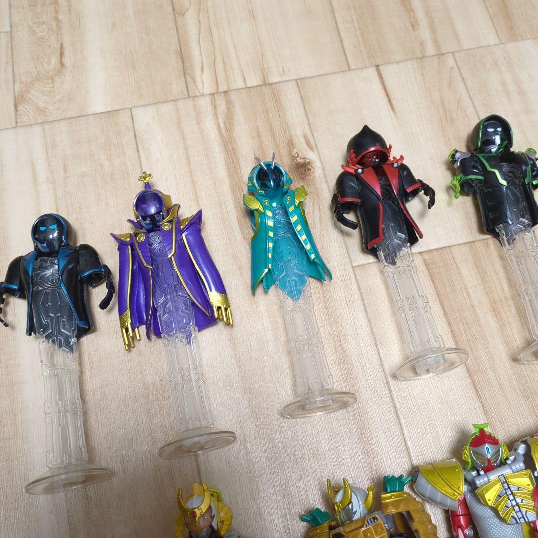 仮面ライダー　②　ゴースト　鎧武　チェンジシリーズ　まとめ売り