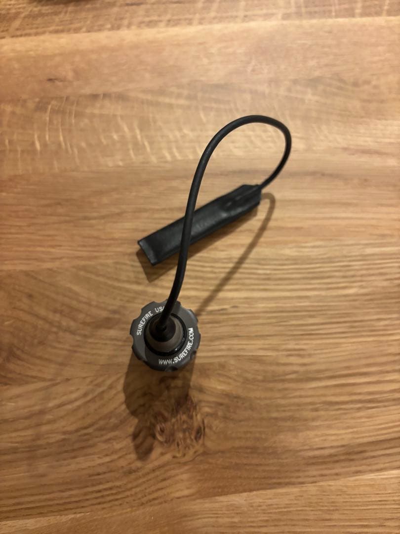 SureFire M951用リモートスイッチ