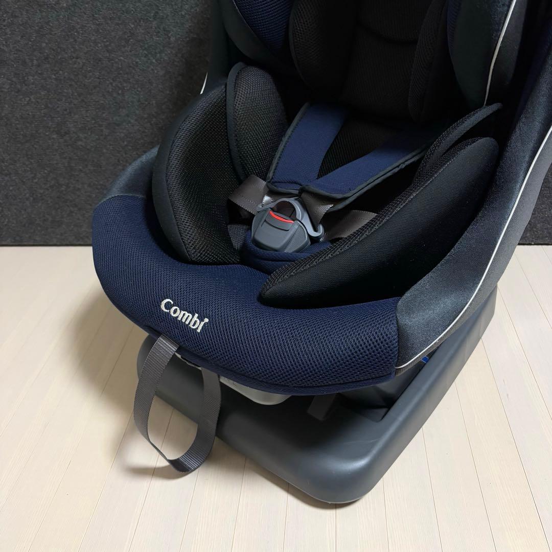 コンビ　ウィゴーグランデ　サイドプロテクション　EG DK チャイルドシート