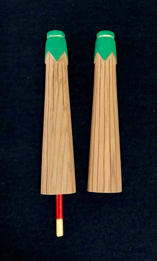 【美品】「祖」神代杉 傘香合 道場 宗廣 共箱 茶道具 (122a⑥)