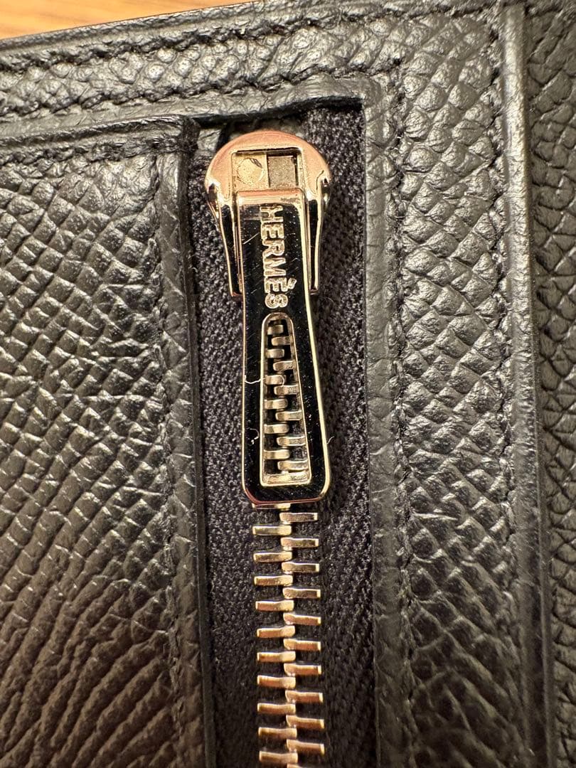 HERMES 二つ折り財布 ブラック