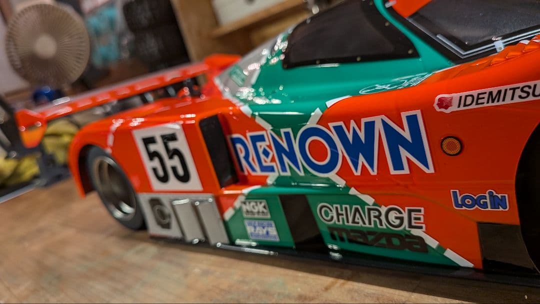 タミヤMazda 787B 1/10 　塗装済み完成品メカレス