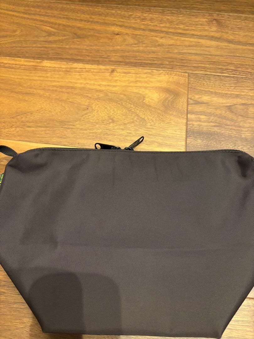 エルベシャプリエ　グリーンレーベル別注　ビッグポシェット