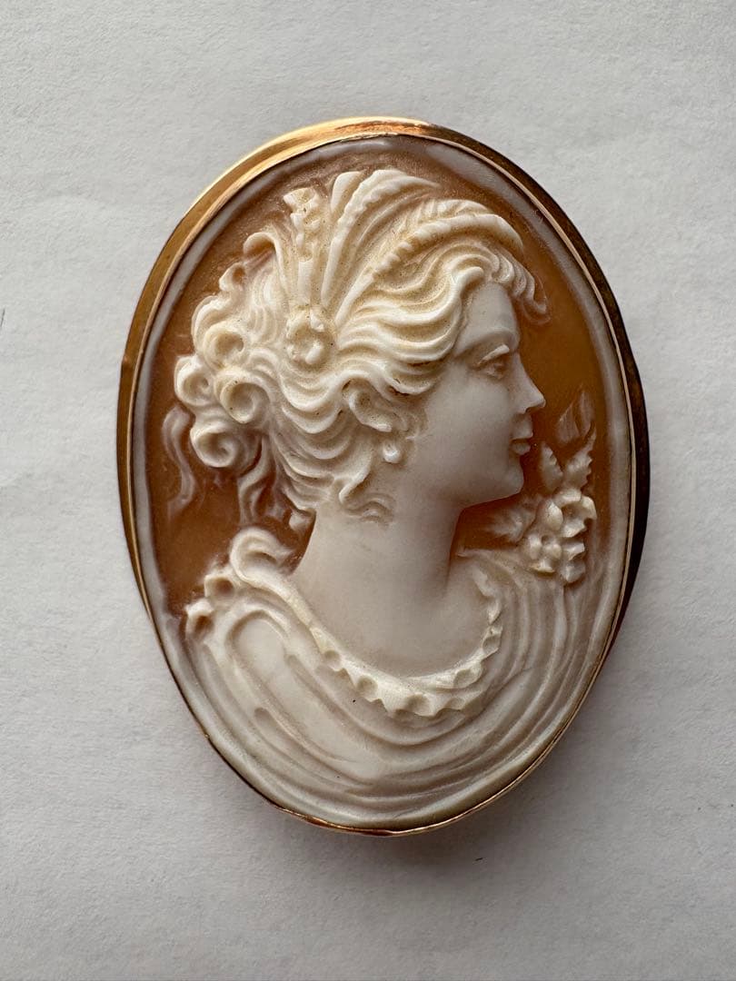 14金フレーム　シェルカメオ ブローチAPA 585 ペンダントトップ　イタリア