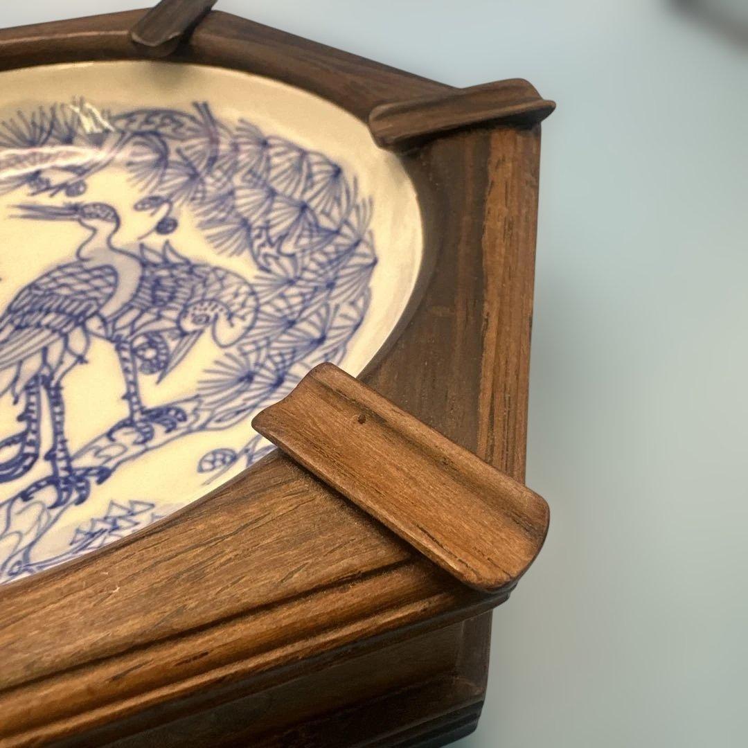 唐木 中国 灰皿 置物 アンティーク 青い鶴の陶器皿 六角形 木製フレーム付き