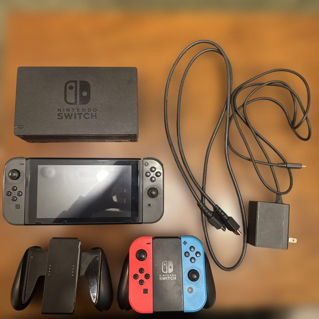 Nintendo Switch 本体 充電器・ドック・ジョイコン付き