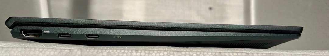 Windowsノート本体 ASUS Zenbook14 Ryzen7 4700U/8GB/512GB