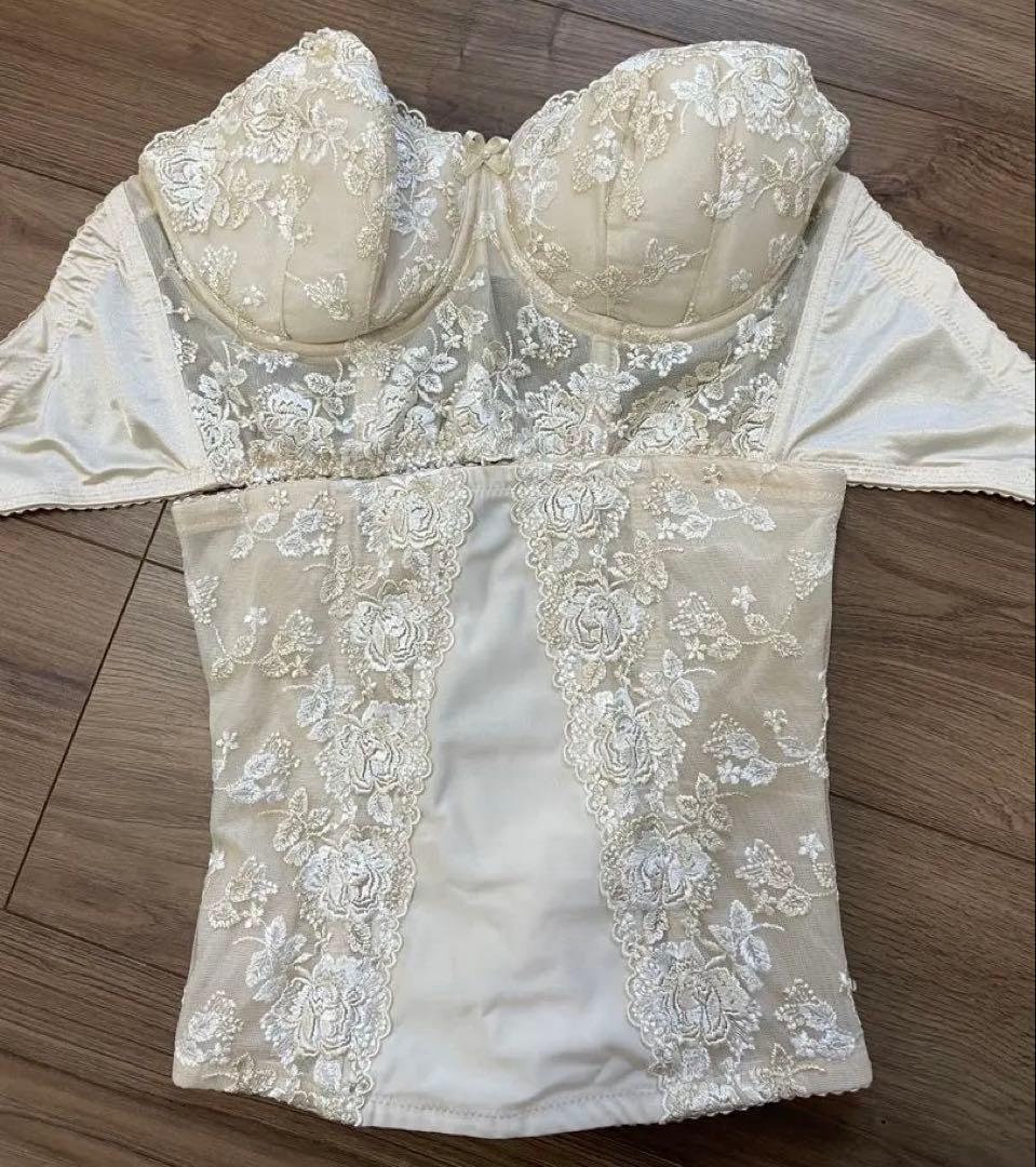 carino ブライダルインナー