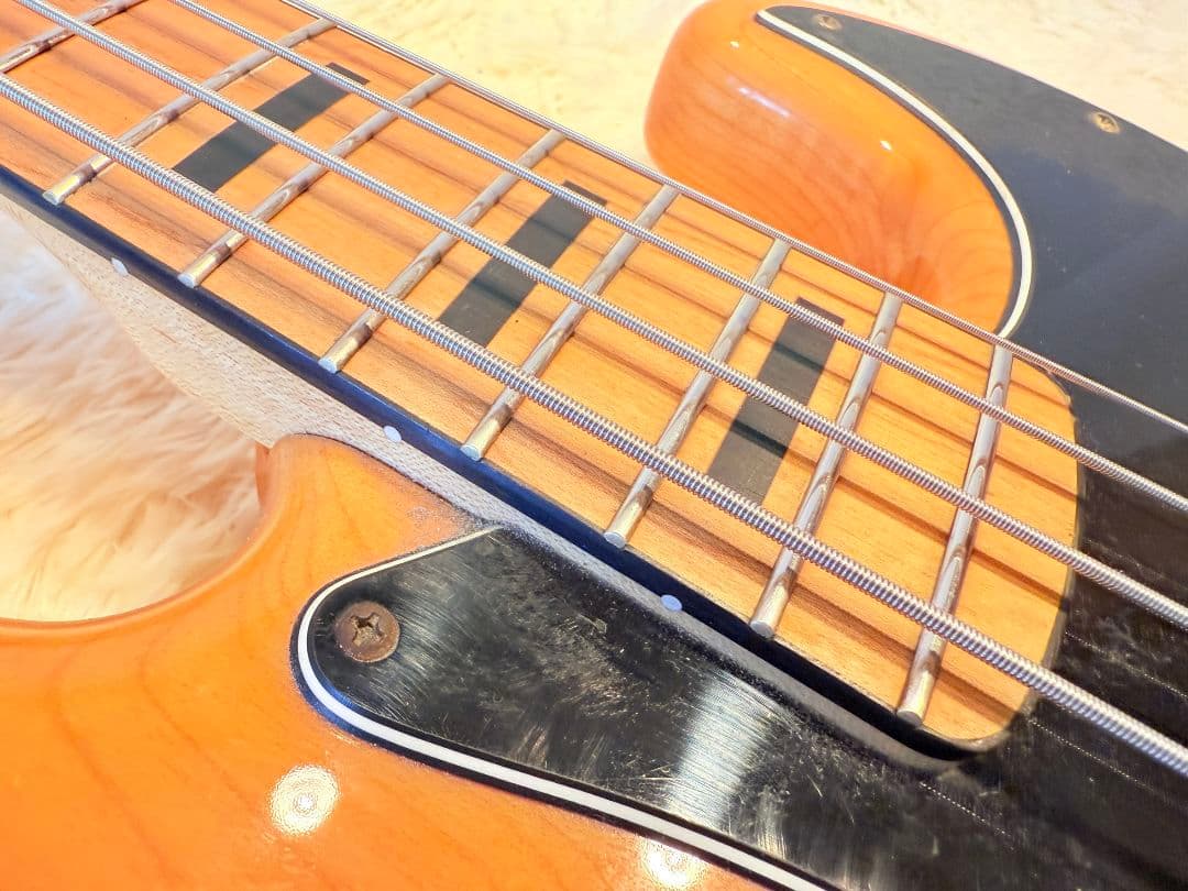 替え玉無料squier Classic Vibe70sジャズベース