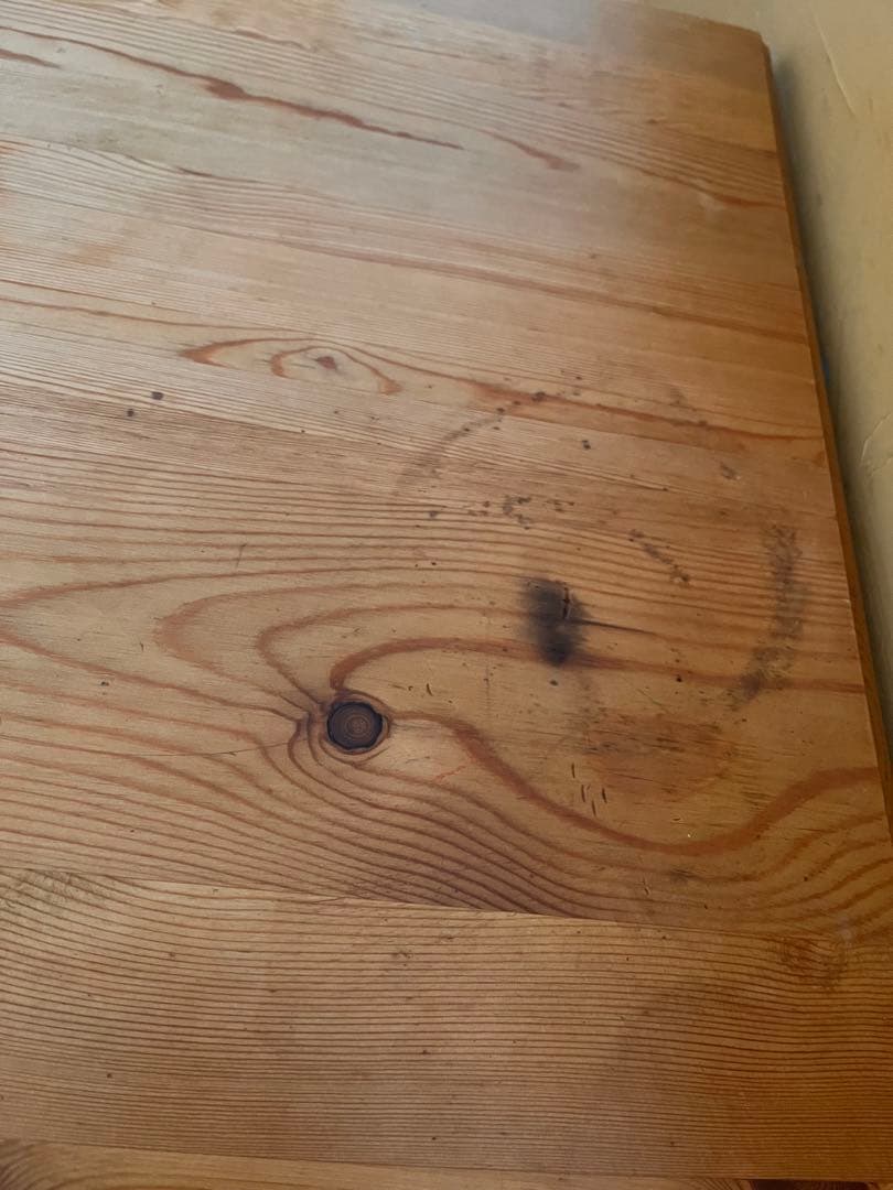 無垢パイン材ダイニングテーブル　おしゃれ