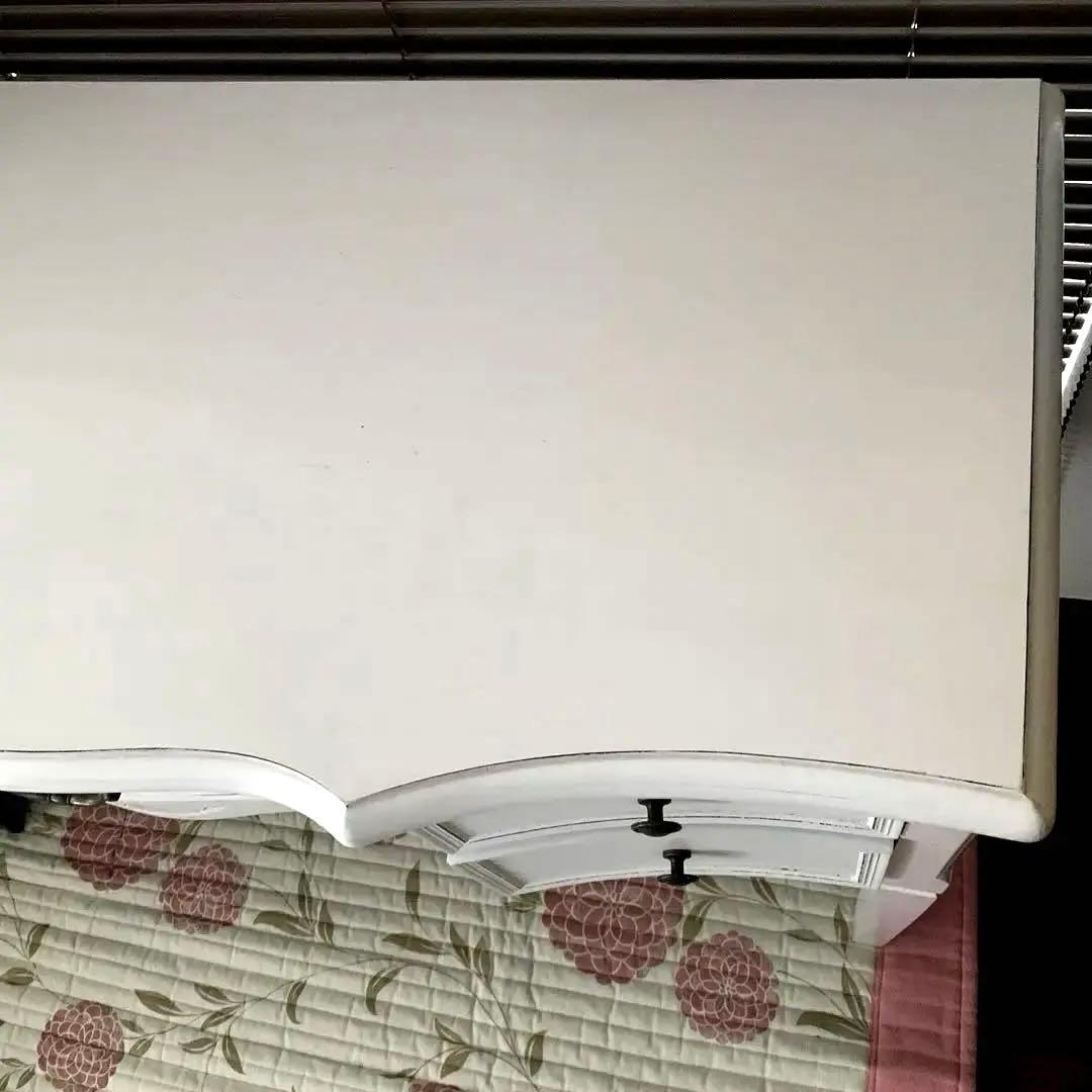 4/15迄の出品　ライティングデスク　ホワイト