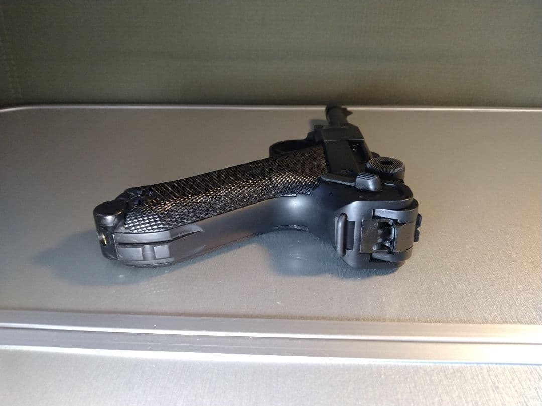 希少な美品！タナカ　ルガーP08　４インチ　快調ガスブロ、ガス漏れ無し！