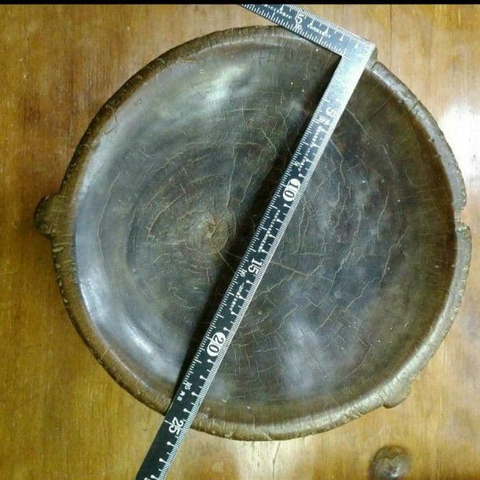 アフリカ　Tanzania　アンティーク木彫椅子　花台・オブジェに