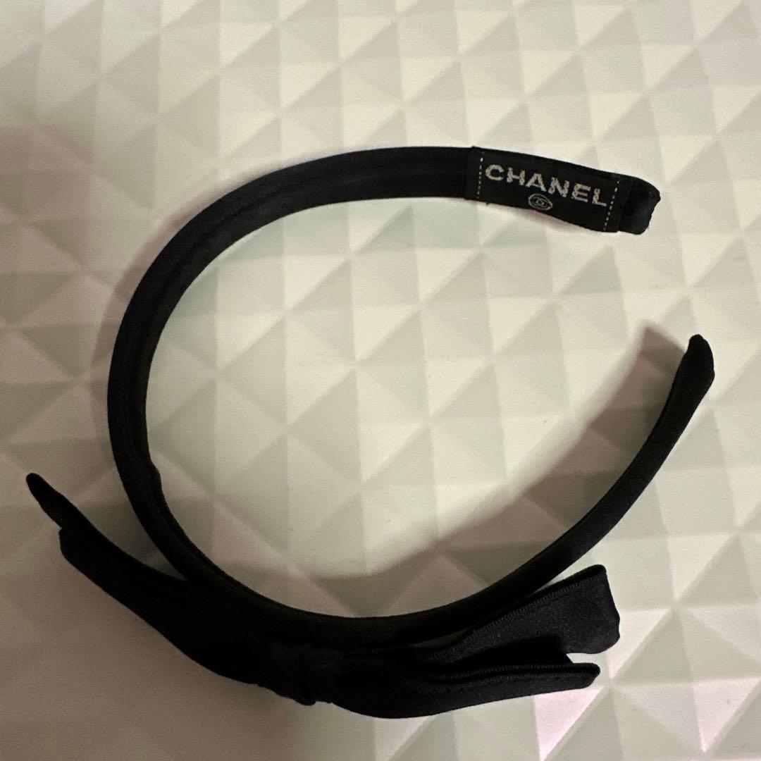 CHANEL ブラック リボンヘアバンド