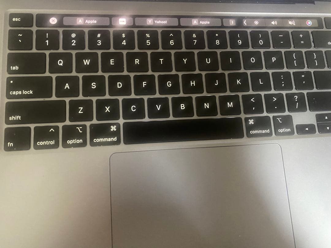 【極美品】Apple MacBook Pro 13.3インチ　256GB