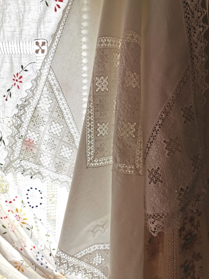 アンティーク 北欧ハーダンガー刺繍＆クロシェレース リネンクロス スノーフレーク
