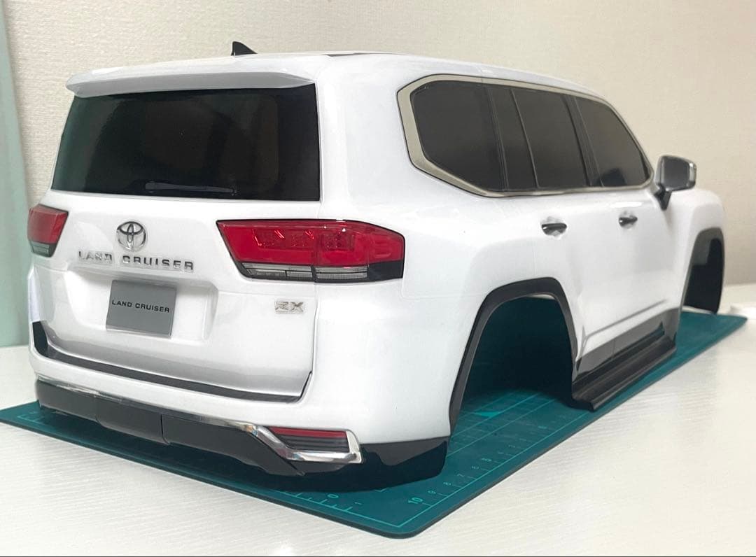 タミヤラジコンボディ　ランドクルーザー300ZX カスタムVer