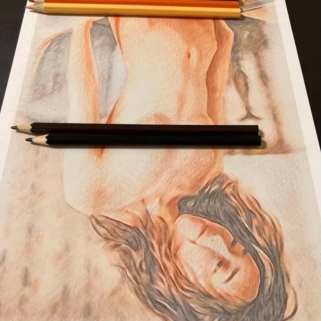 女優画18 額装品　額縁寸法32.7㎝×24.0㎝×1.5㎝　色鉛筆画　定款付