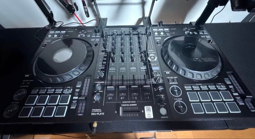 DDJ-FLX10　使用時間5時間程度