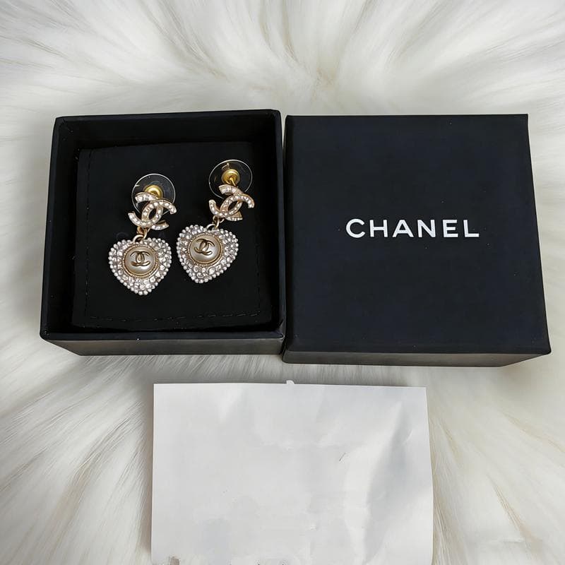 【美品】シャネル パール ピアス