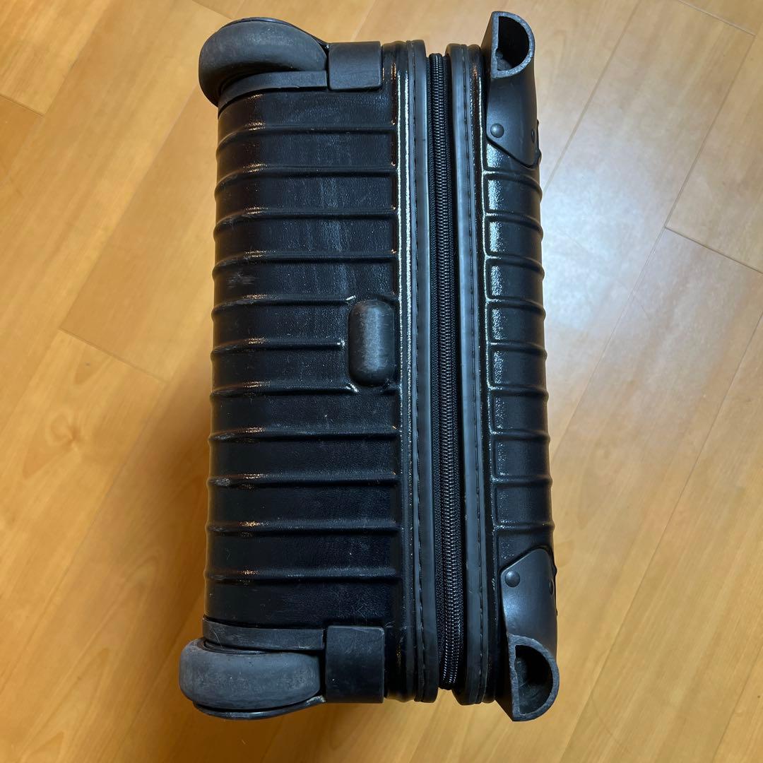 リモワ SALSA 35ℓ 2輪 ブラック キャリーケース ポリカーボネート