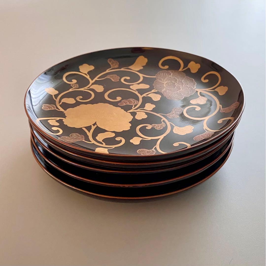 時代　輪島塗　【牡丹唐草金蒔絵銘々皿5客組】　菓子皿　天然木　漆塗　懐石　茶道具