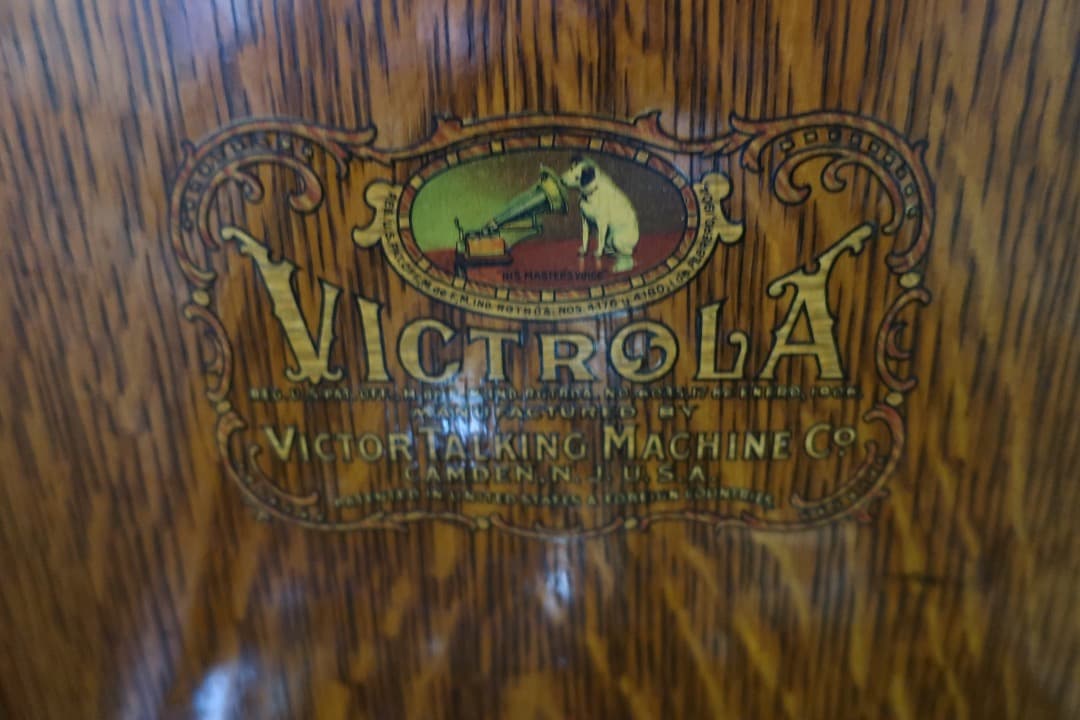 極上品！動画あり ! 蓄音機 ビクトローラ Victrola VV-VⅢ