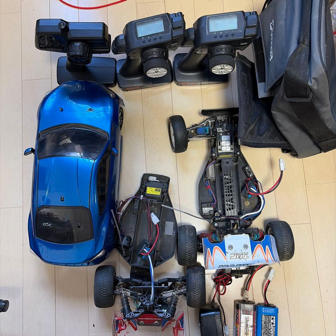 BRZRCカー オフロードラジコンまとめ売りジャンク扱いプロポ3個付き中古現状品