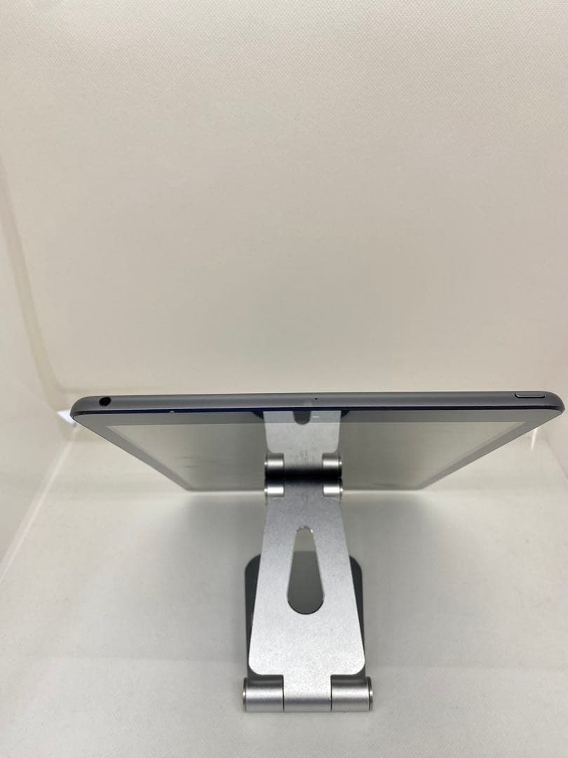 Ipad 第7世代 32GB Wifi RMF3M