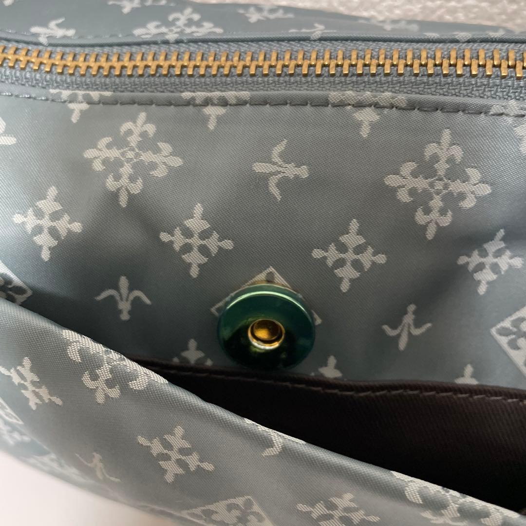 russet ラシット ショルダーバッグ ベアチャーム付き