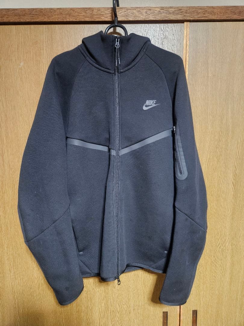 ハンニャバル　ナイキパーカー