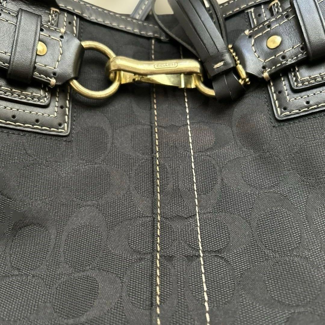 COACH ブラックショルダーバッグ
