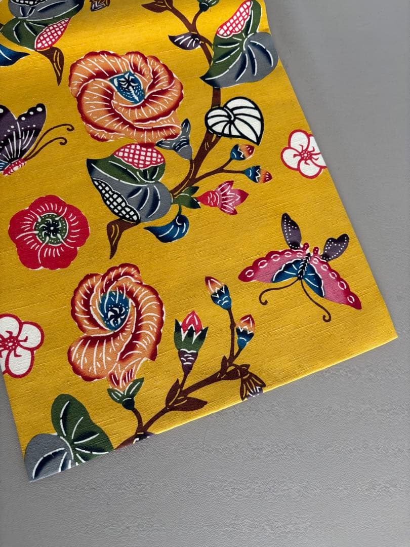 本場琉球紅型 正絹 紬地 九寸名古屋帯 ほどよく鮮やかなイエロー 美品