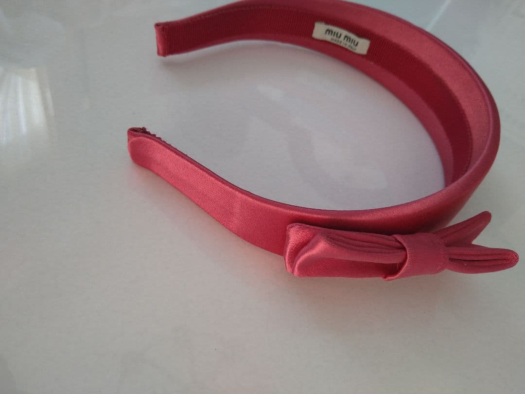 SALE！ミュウミュウ　リボン　カチューシャ