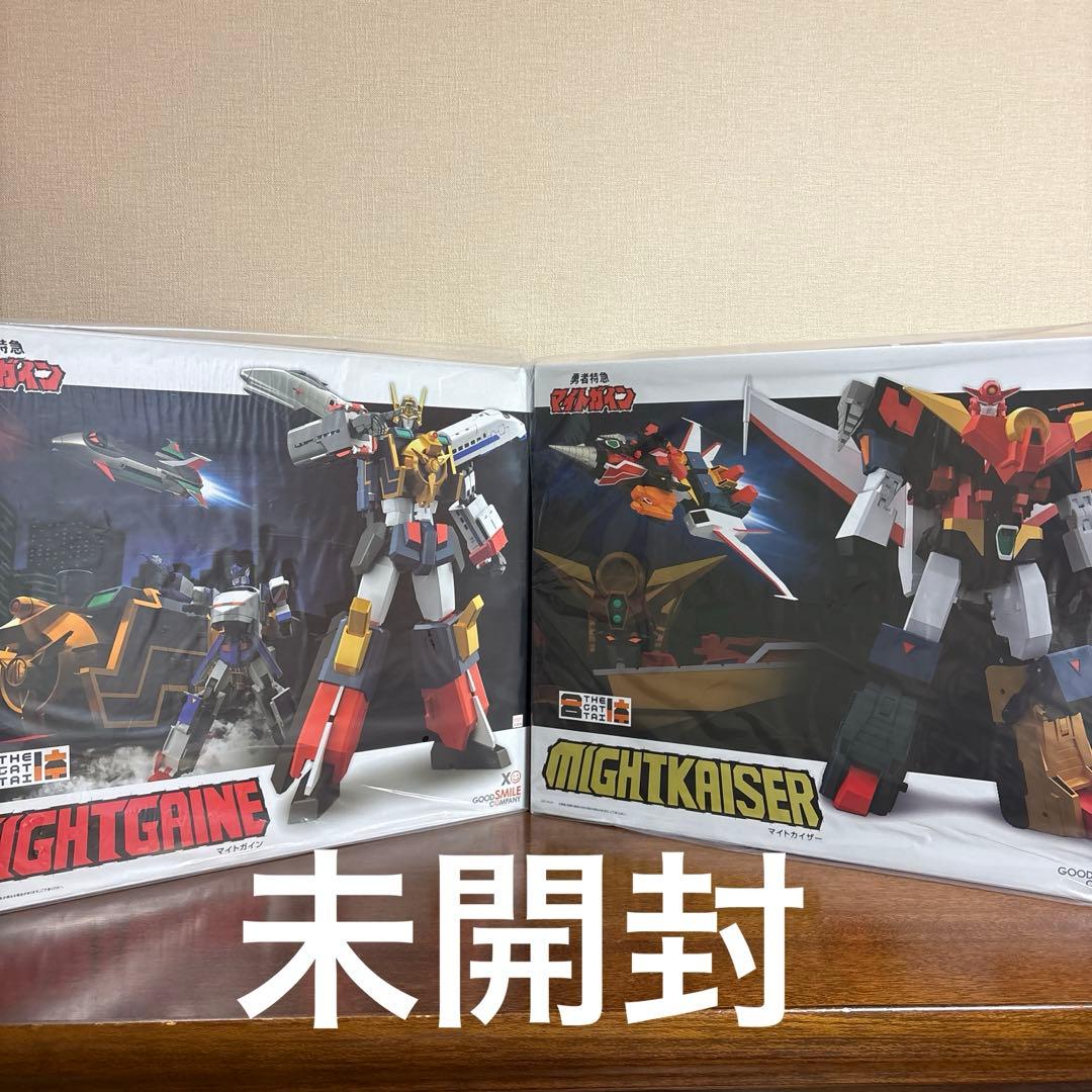 新品 THE合体 マイトガイン　マイトカイザー　フィギュア